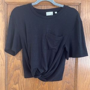 Aritzia Wilfred stretchy cropped t-shirt